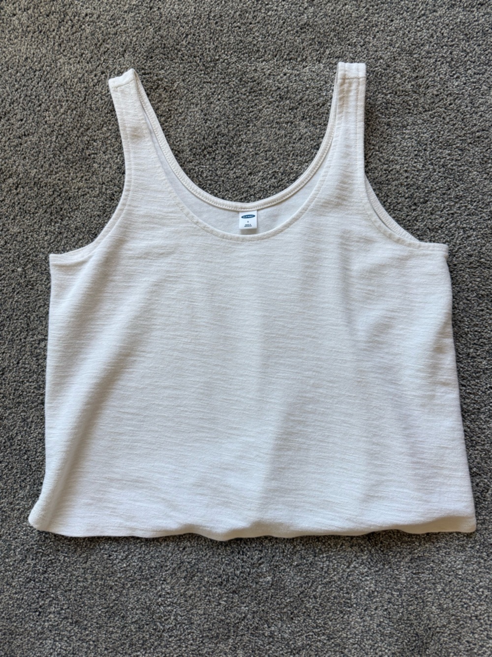Old Navy Women’s Sweater Tank in Crème de le Crème Small-used